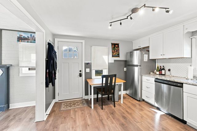 42 7 Mile River Dr, Attleboro, MA 02703
