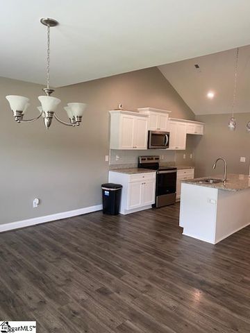 874 W Keepsake Lane, Inman, SC 29349