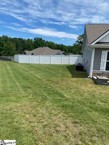 874 W Keepsake Lane, Inman, SC 29349