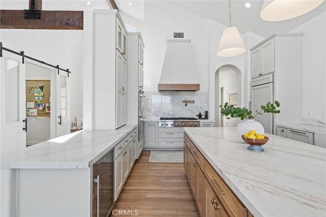 38566 Vista Del Bosque, Murrieta, CA 92562