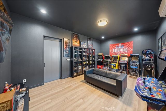 38566 Vista Del Bosque, Murrieta, CA 92562