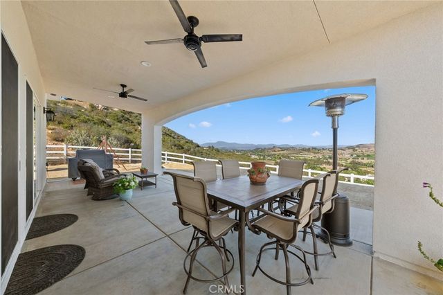 38566 Vista Del Bosque, Murrieta, CA 92562