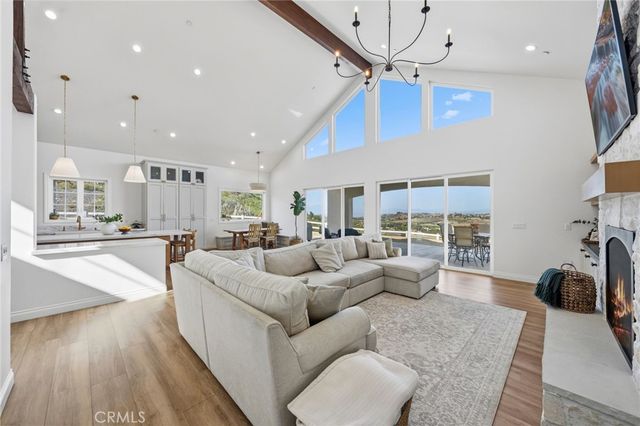 38566 Vista Del Bosque, Murrieta, CA 92562