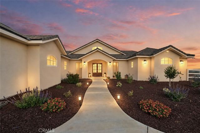 38566 Vista Del Bosque, Murrieta, CA 92562