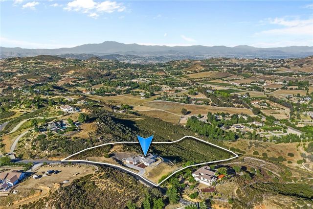 38566 Vista Del Bosque, Murrieta, CA 92562