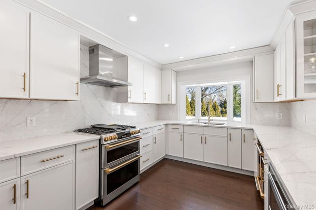 91 Worthington Road, White Plains, NY 10607