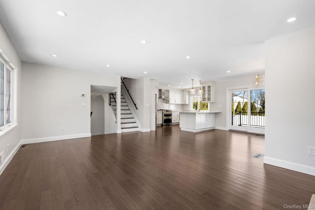 91 Worthington Road, White Plains, NY 10607