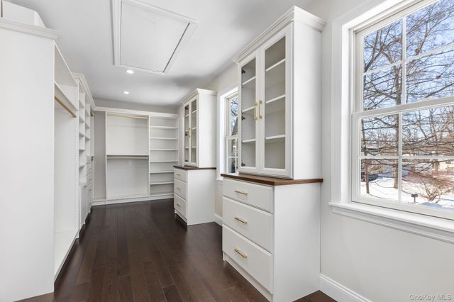 91 Worthington Road, White Plains, NY 10607