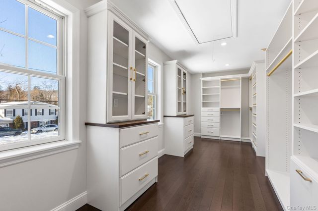 91 Worthington Road, White Plains, NY 10607