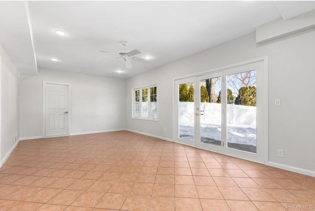 91 Worthington Road, White Plains, NY 10607