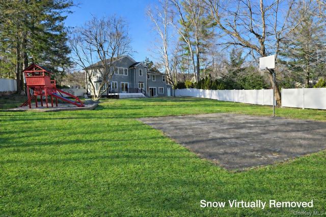 91 Worthington Road, White Plains, NY 10607