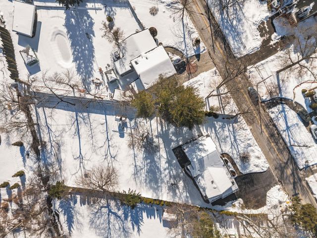 91 Worthington Road, White Plains, NY 10607