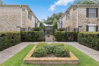 7900 Westheimer Road 226, Houston, TX 77063
