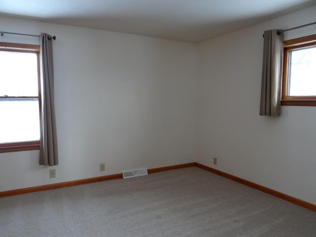 1238 MAPLE STREET, Neenah, WI 54956