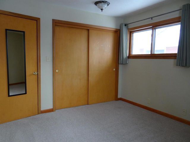 1238 MAPLE STREET, Neenah, WI 54956