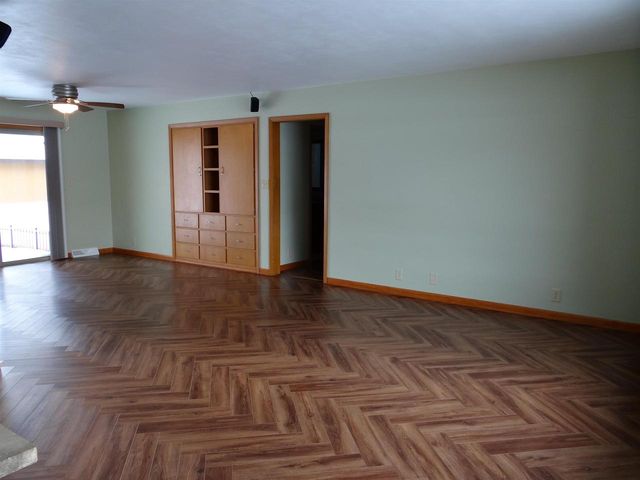 1238 MAPLE STREET, Neenah, WI 54956