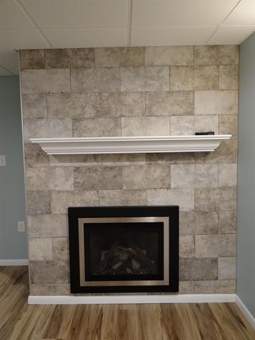 1238 MAPLE STREET, Neenah, WI 54956