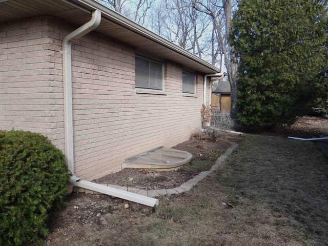 1238 MAPLE STREET, Neenah, WI 54956