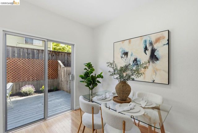 3800 Maybelle Ave 7, Oakland, CA 94619