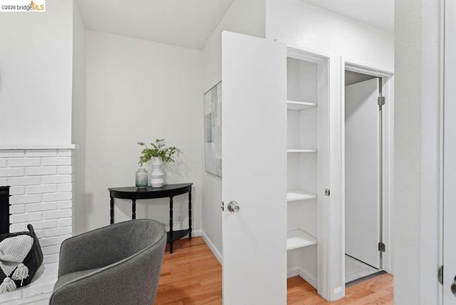 3800 Maybelle Ave 7, Oakland, CA 94619