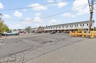 85 River St 10A, Waltham, MA 02453