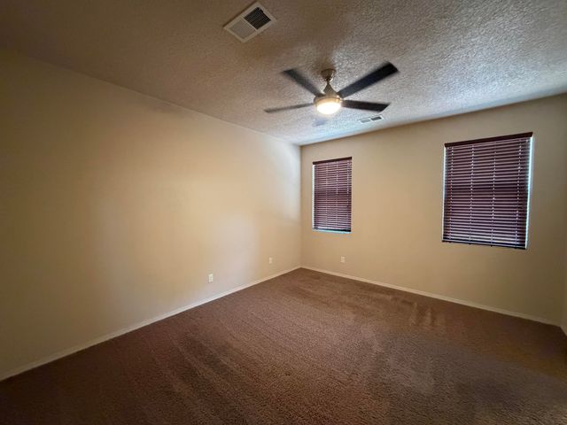 11823 Blue Ribbon Road SE, Albuquerque, NM 87123