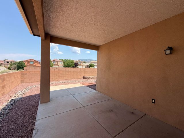 11823 Blue Ribbon Road SE, Albuquerque, NM 87123