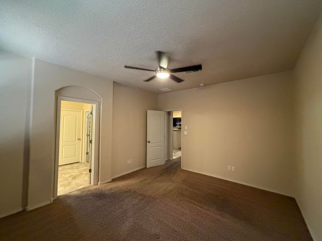 11823 Blue Ribbon Road SE, Albuquerque, NM 87123