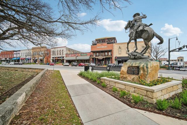 129 Cutleaf CV, San Marcos, TX 78666