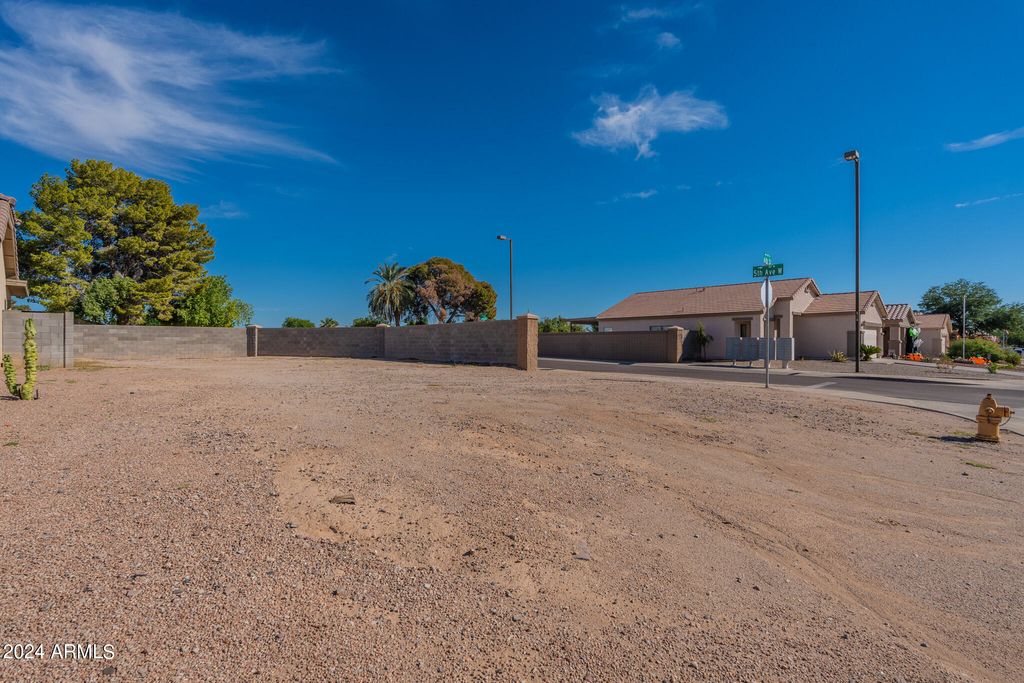 Image 2 of property listing at 1157 N 6TH Street 67, Buckeye, AZ 85326