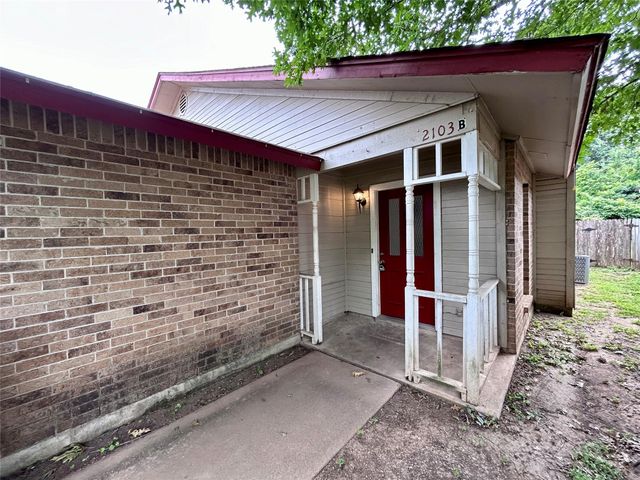2103 Courtney ST B, Austin, TX 78745