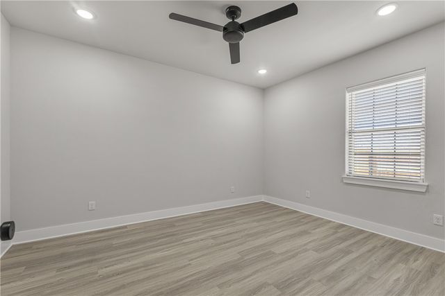 4090 Gunner Trail, College Station, TX 77845