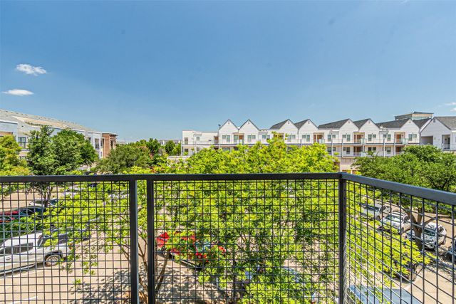 6927 Sumner Street, The Colony, TX 75056