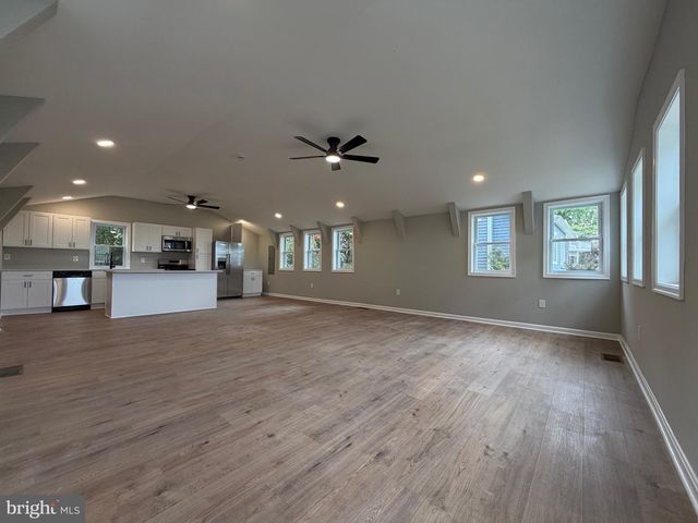 6045 BAYVIEW RD, Saint Leonard, MD 20685