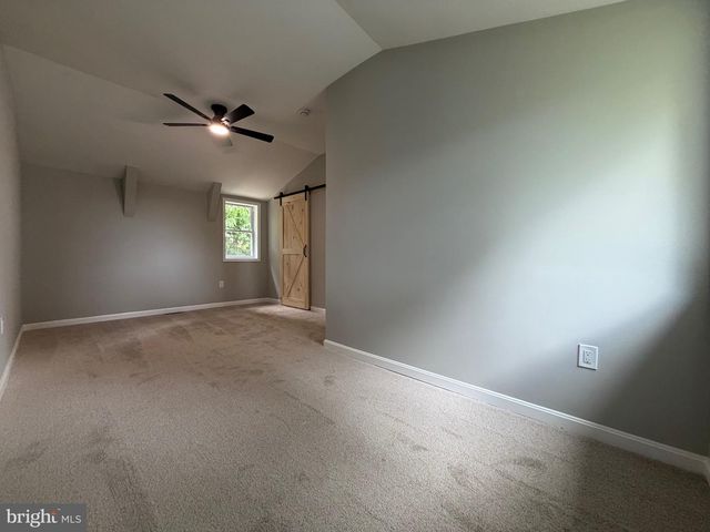 6045 BAYVIEW RD, Saint Leonard, MD 20685