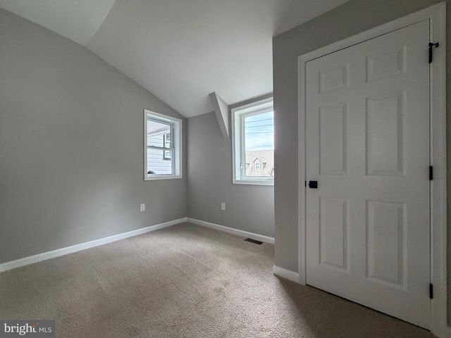 6045 BAYVIEW RD, Saint Leonard, MD 20685