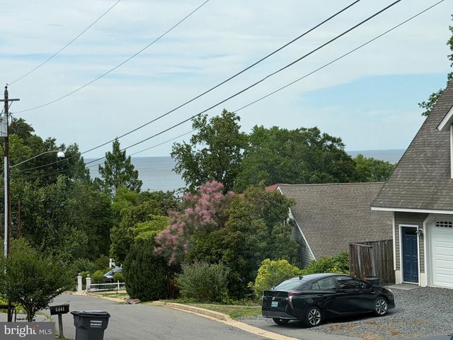 6045 BAYVIEW RD, Saint Leonard, MD 20685
