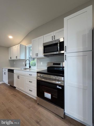 6045 BAYVIEW RD, Saint Leonard, MD 20685