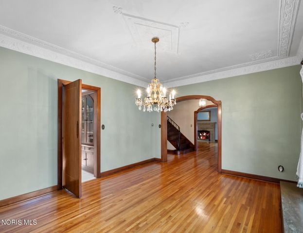 2157 Shenandoah Road, Toledo, OH 43607