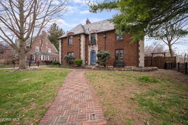 2157 Shenandoah Road, Toledo, OH 43607