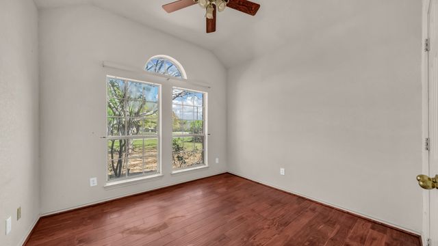 149 Lakeview Drive, Aledo, TX 76008