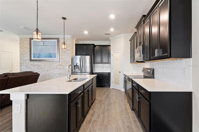 8809 BETH PAGE LN, Davenport, FL 33896