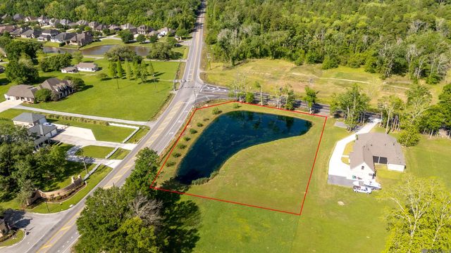 13020 Bluff Rd, Geismar, LA 70734