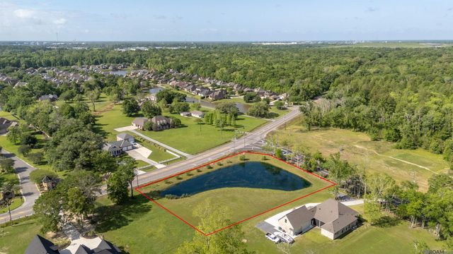13020 Bluff Rd, Geismar, LA 70734