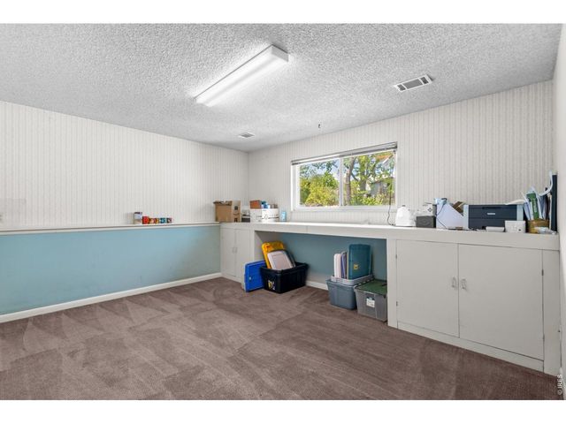 2821 W 24th St, Greeley, CO 80634