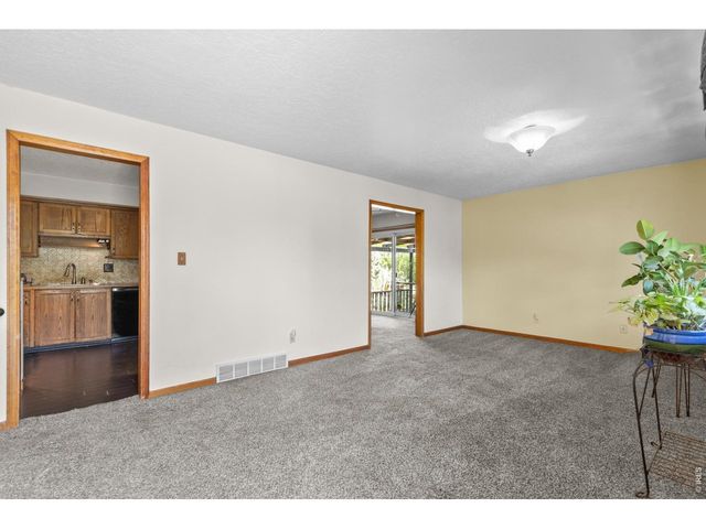 2821 W 24th St, Greeley, CO 80634