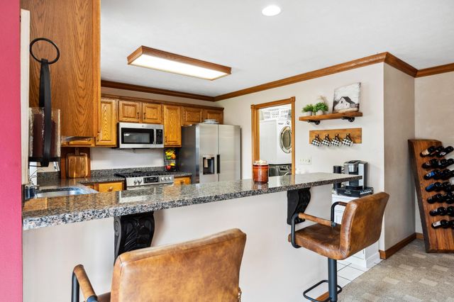 1000 Blue Jay Drive 1000 Blue Jay Drive, Enon, OH 45323