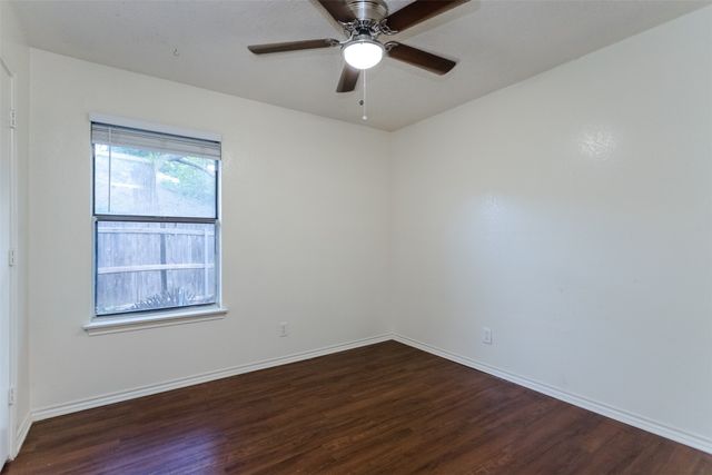 2301 Kingsford Court, Arlington, TX 76017