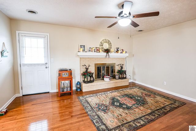 145 Willowick Trail, Paducah, KY 42003