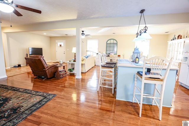 145 Willowick Trail, Paducah, KY 42003